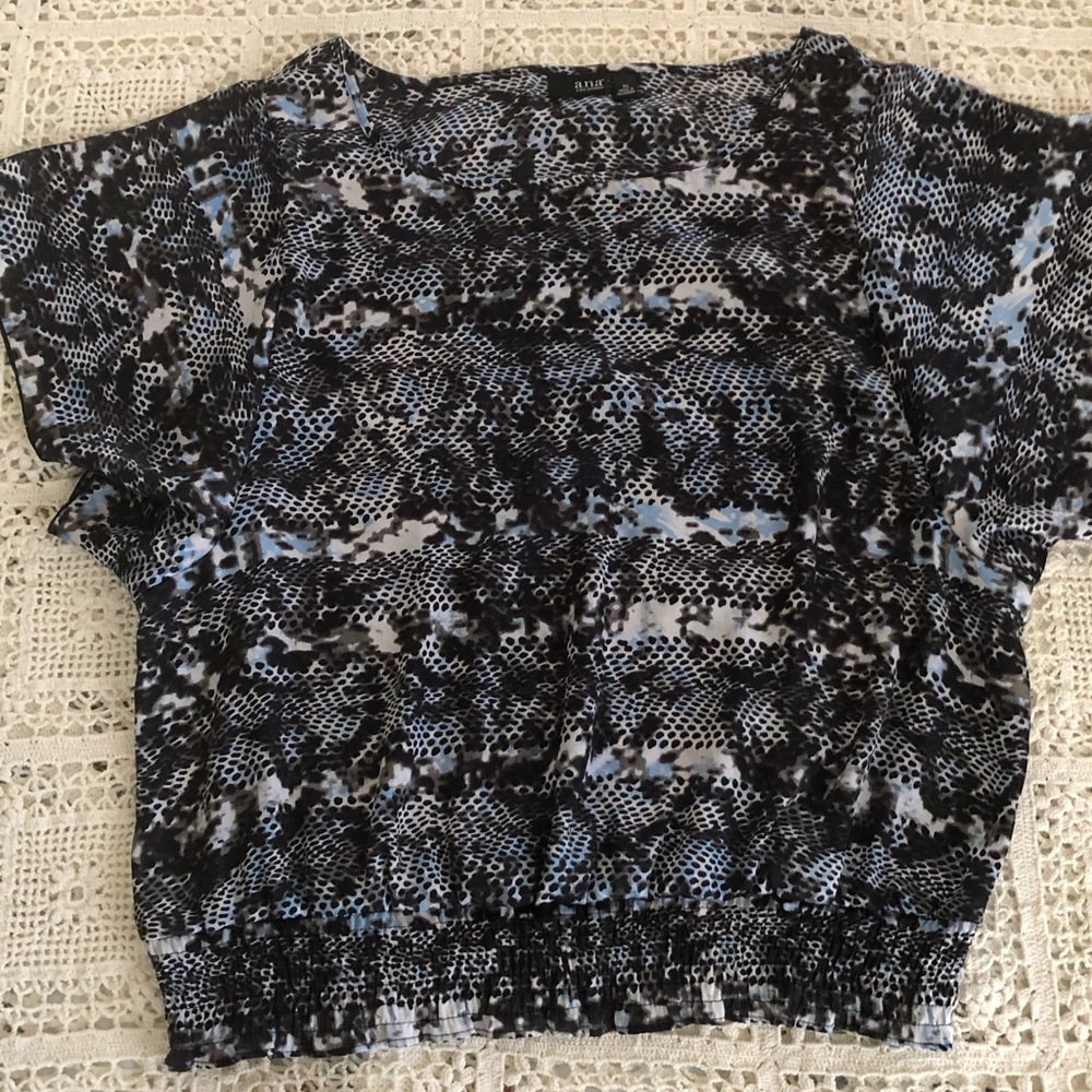 Snakeskin print blouse size xl